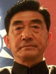 梁国荣