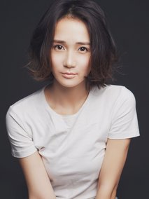 黄婧