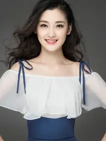 肖婷佳