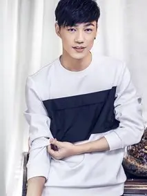 李岑奕